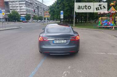 Лифтбек Tesla Model S 2013 в Новомосковске