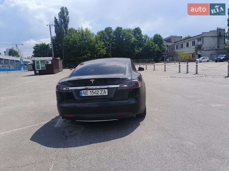 Лифтбек Tesla Model S 2013 в Харькове
