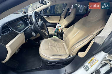 Ліфтбек Tesla Model S 2013 в Києві