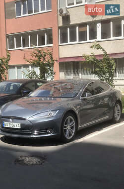 Tesla Model S 2014 Tesla Model S 2014
