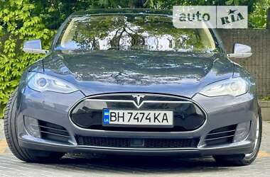 Лифтбек Tesla Model S 2015 в Одессе