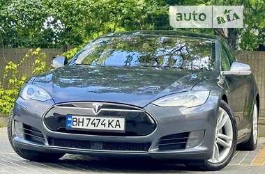 Лифтбек Tesla Model S 2015 в Одессе