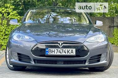 Лифтбек Tesla Model S 2015 в Одессе