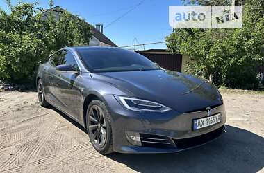 Лифтбек Tesla Model S 2020 в Харькове