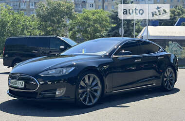 Tesla Model S 2012