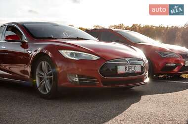 Tesla Model S 2013 Tesla Model S 2013