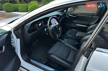 Ліфтбек Tesla Model S 2018 в 