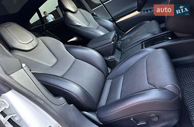 Ліфтбек Tesla Model S 2018 в 