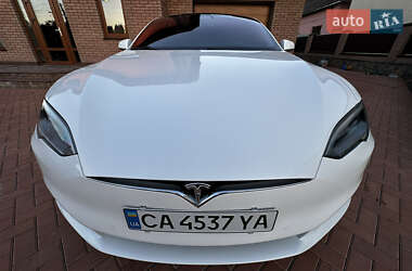 Ліфтбек Tesla Model S 2018 в 