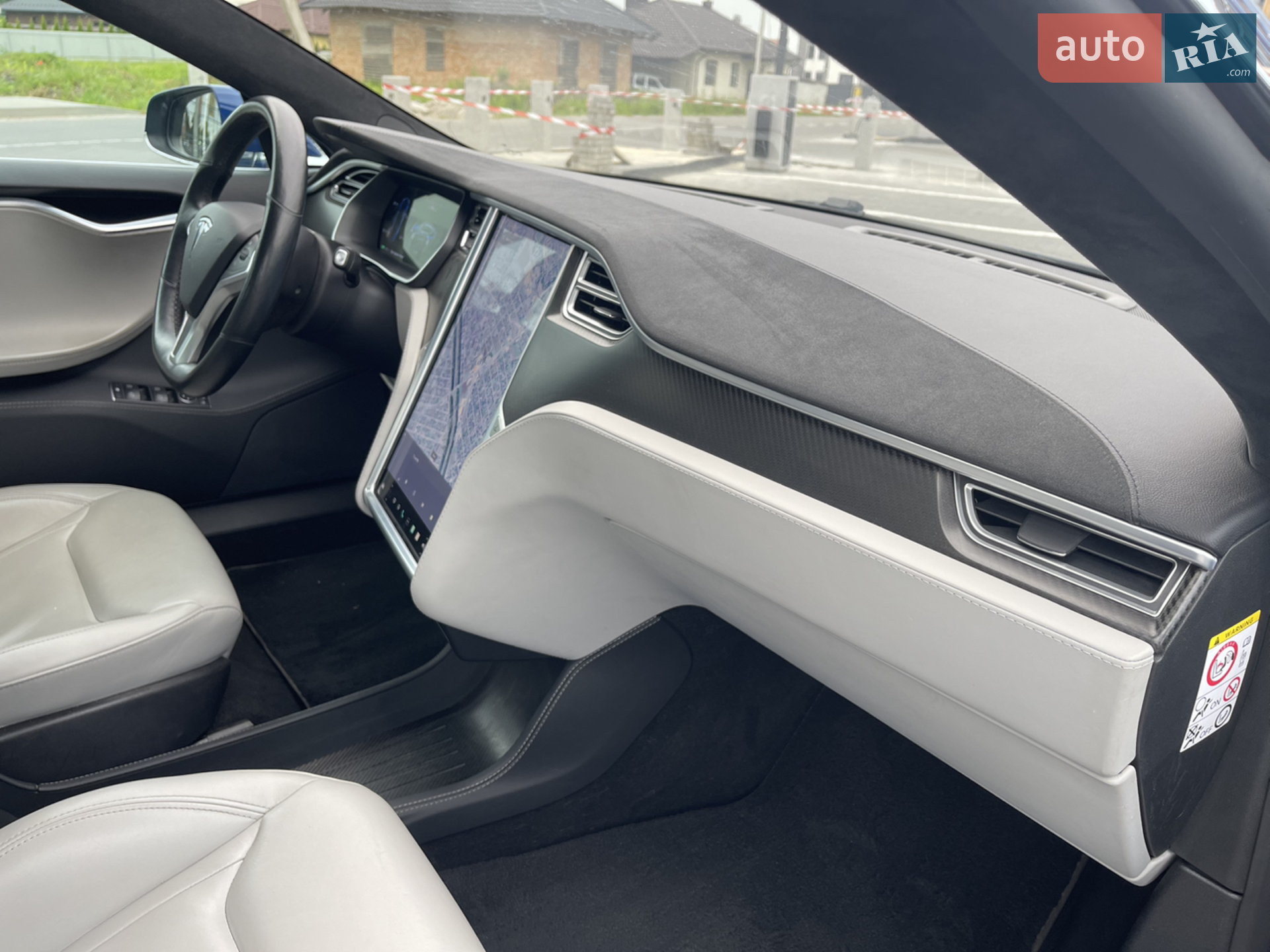2015 Tesla Model S - мініатюра 25