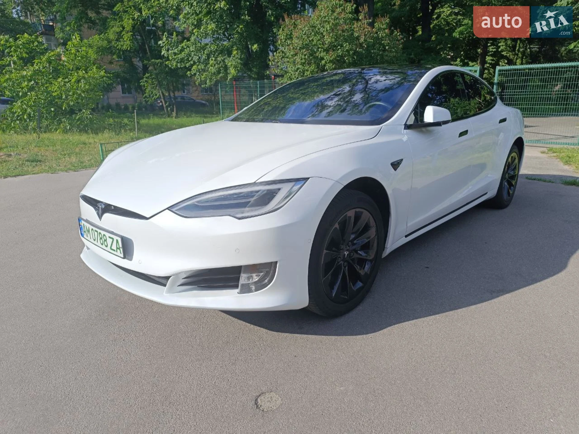 2019 Tesla Model S - мініатюра 4