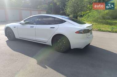 Лифтбек Tesla Model S 2019 в Киеве