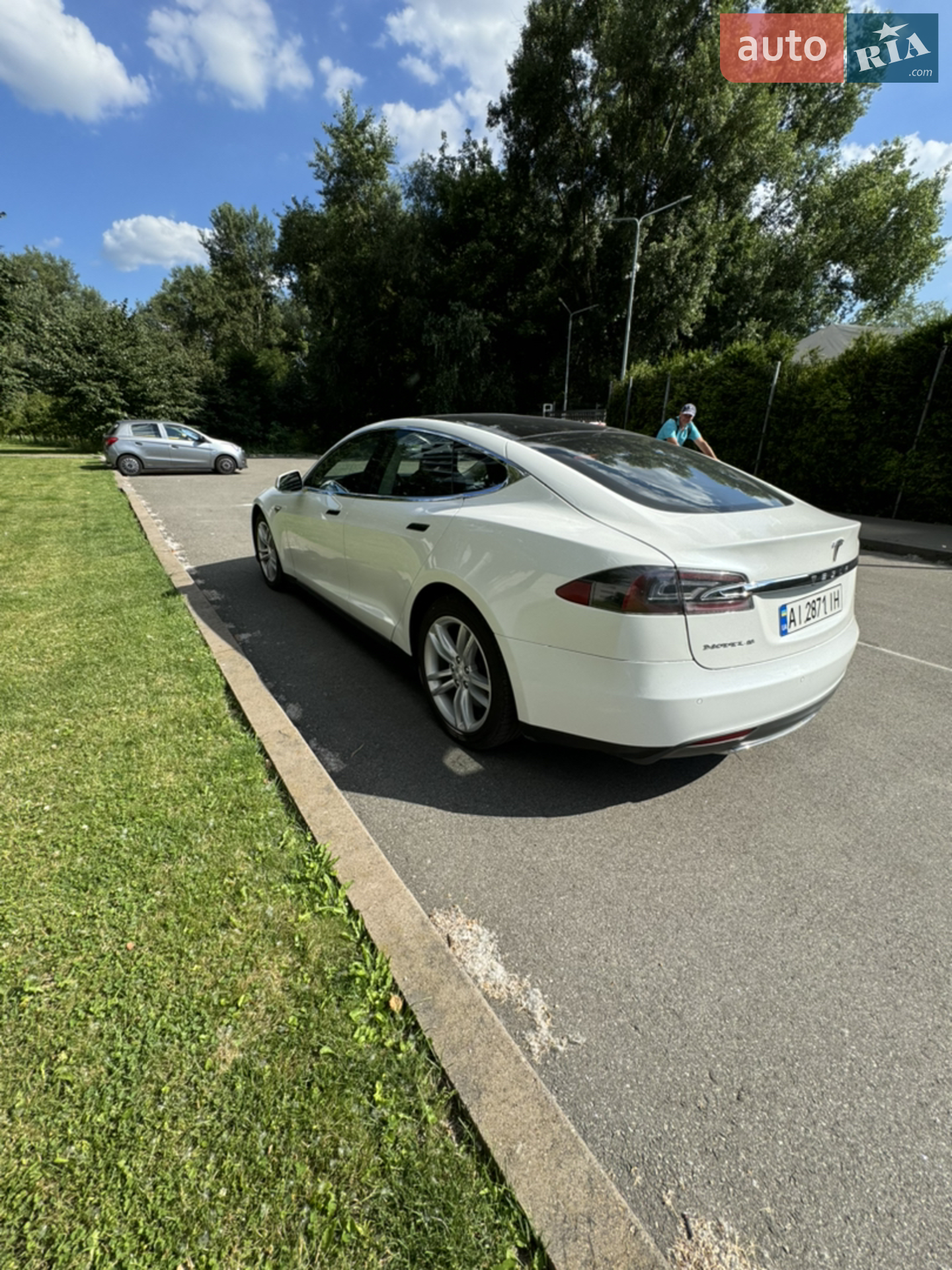 2013 Tesla Model S - мініатюра 5