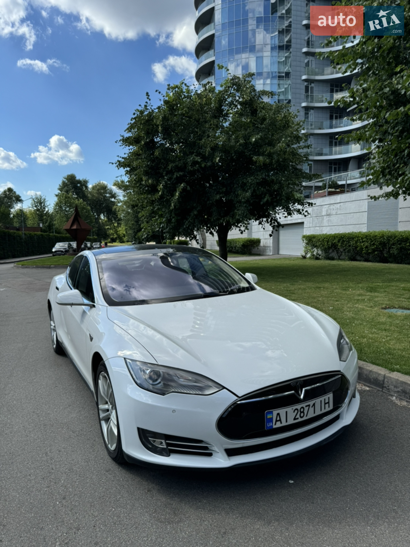 2013 Tesla Model S - мініатюра 16