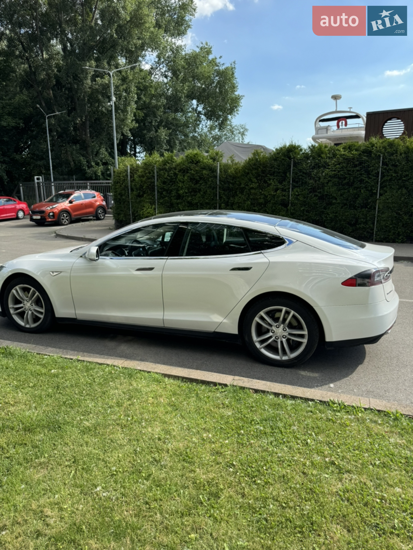 2013 Tesla Model S - мініатюра 18