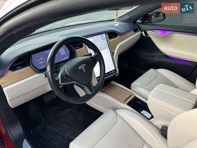 Ліфтбек Tesla Model S 2019 в Миколаєві фото 18 Ліфтбек Tesla Model S 2019 в Миколаєві