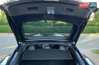 Лифтбек Tesla Model S 2016 в 
