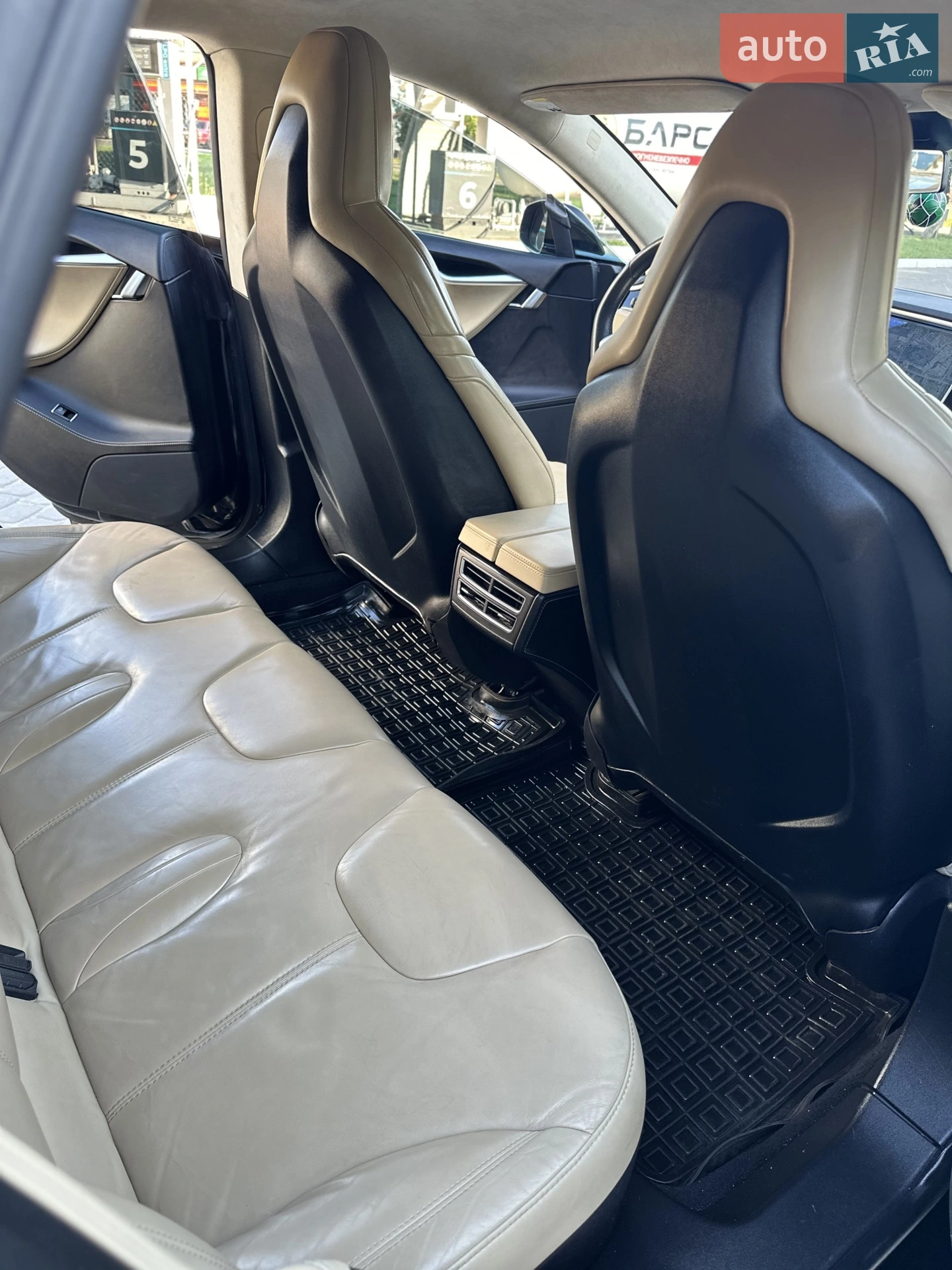 2016 Tesla Model S - мініатюра 12