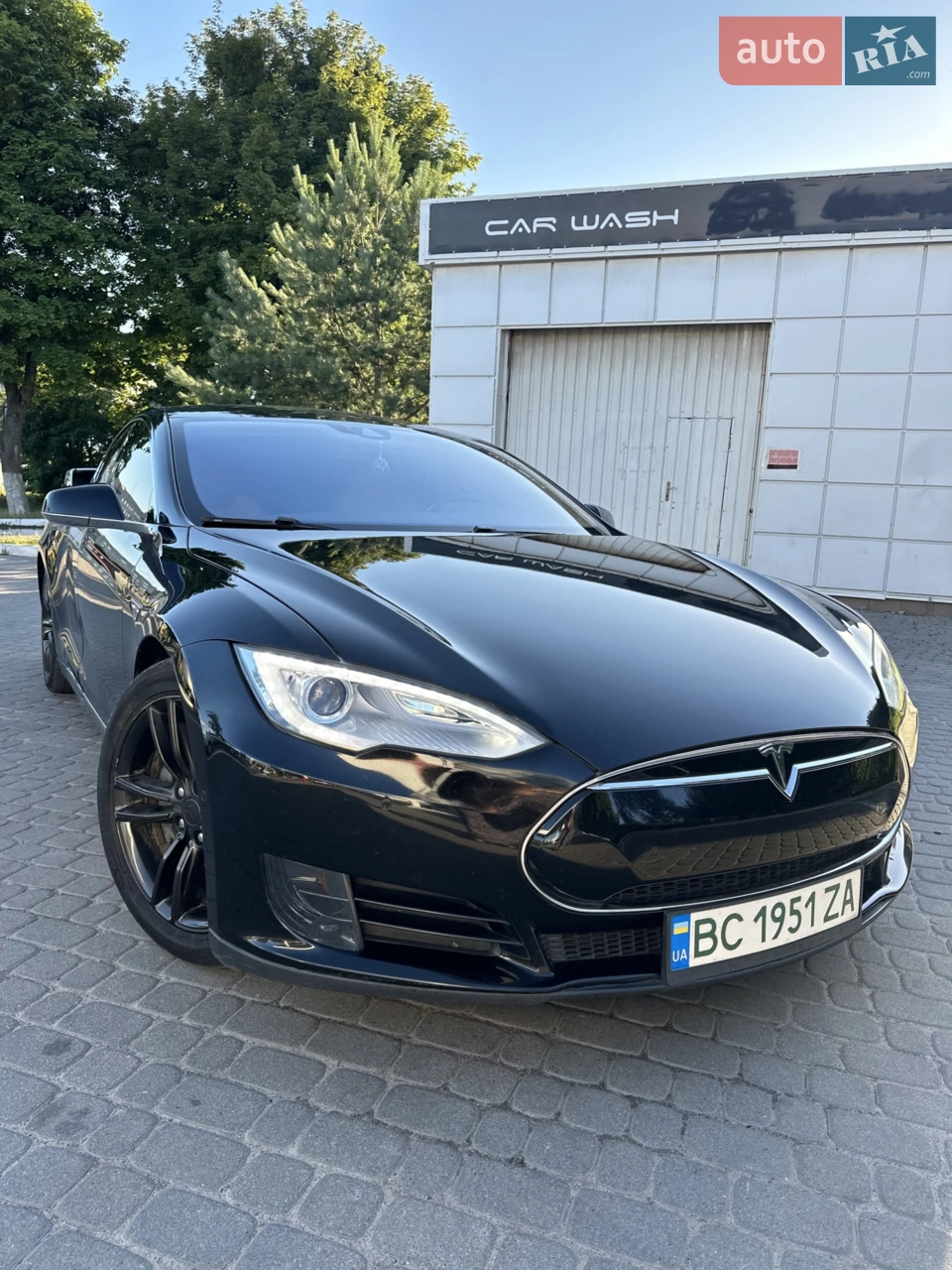 2015 Tesla Model S - мініатюра 16
