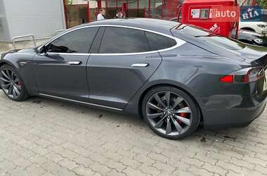 Tesla Model S 2015 Tesla Model S 2015