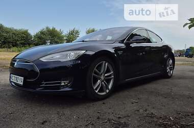 Лифтбек Tesla Model S 2013 в Луцке