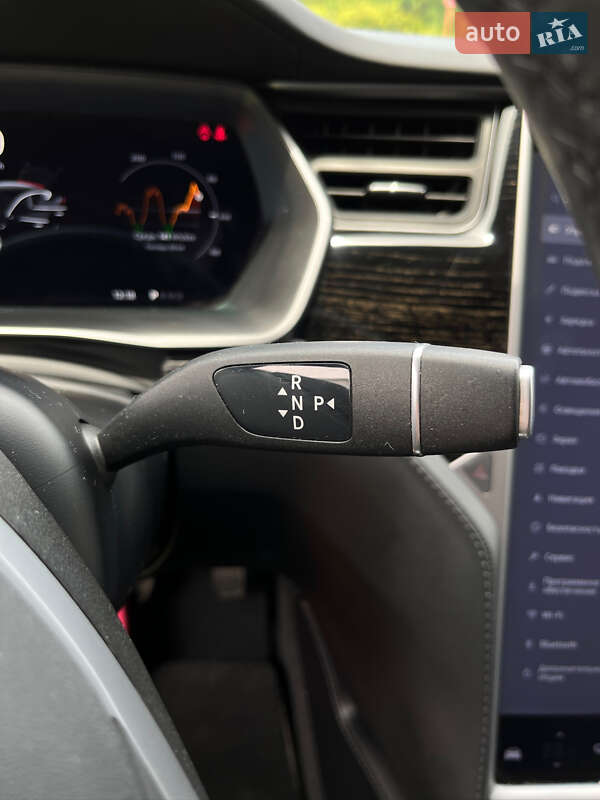 Лифтбек Tesla Model S 2018 в Хмельницком