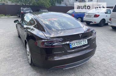 Ліфтбек Tesla Model S 2012 в Хмельницькому