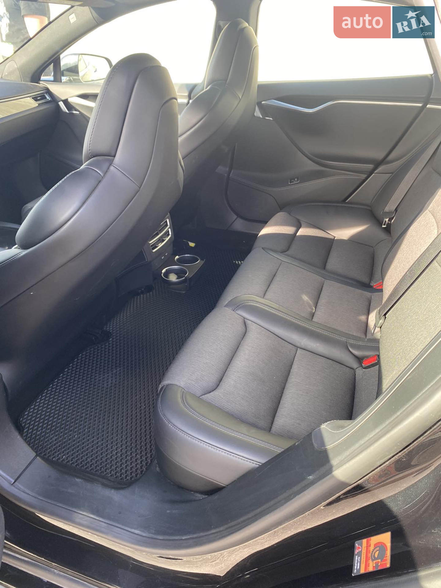 2018 Tesla Model S - мініатюра 6