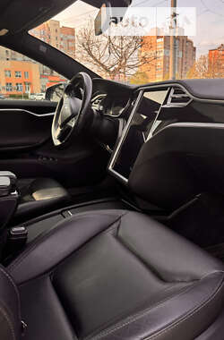 Лифтбек Tesla Model S 2016 в 