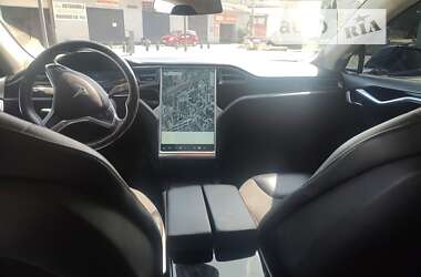 Лифтбек Tesla Model S 2016 в 