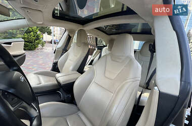 Лифтбек Tesla Model S 2016 в Одессе
