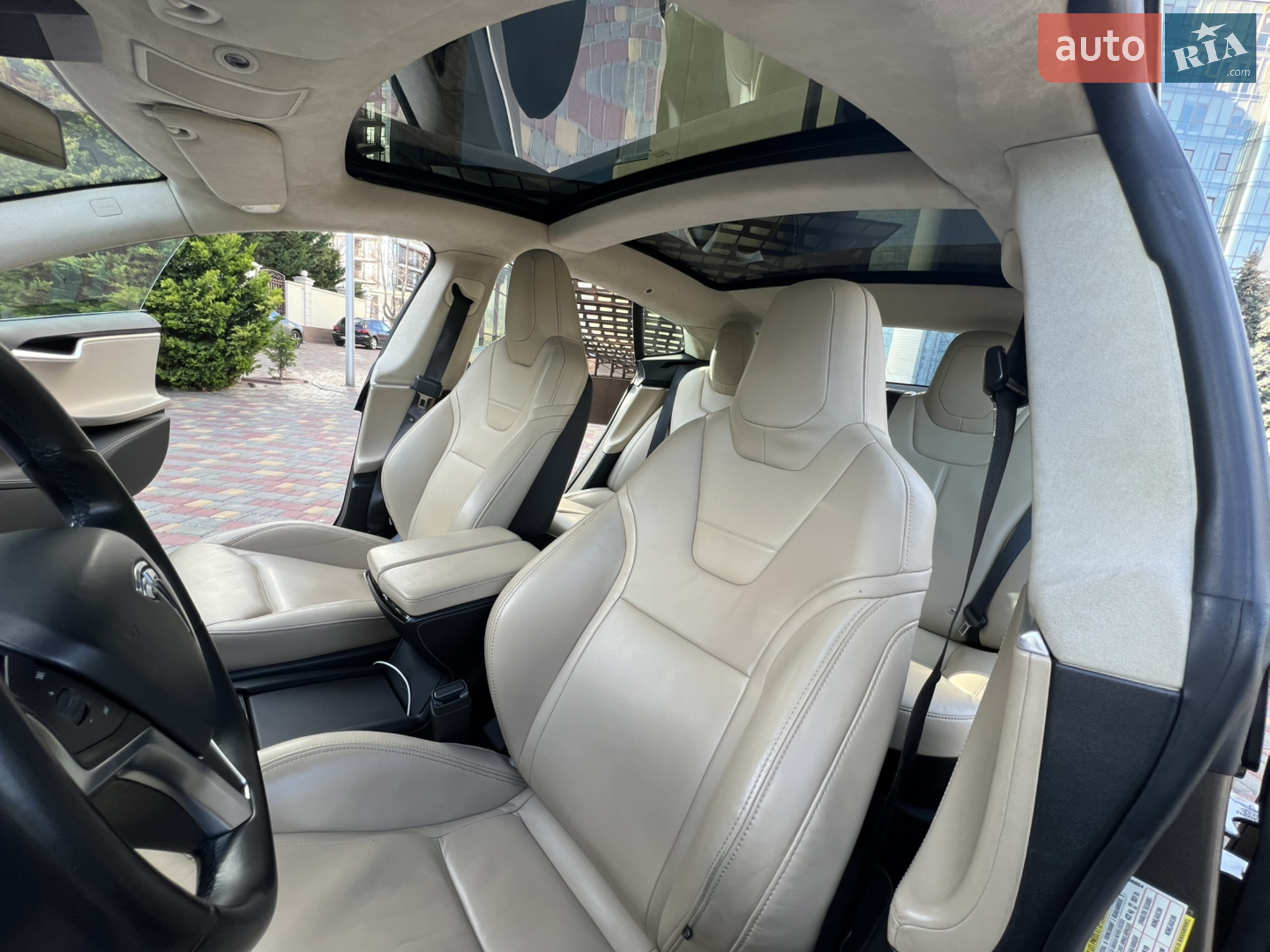 2016 Tesla Model S - мініатюра 9
