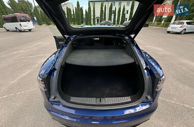 Лифтбек Tesla Model S 2021 в 