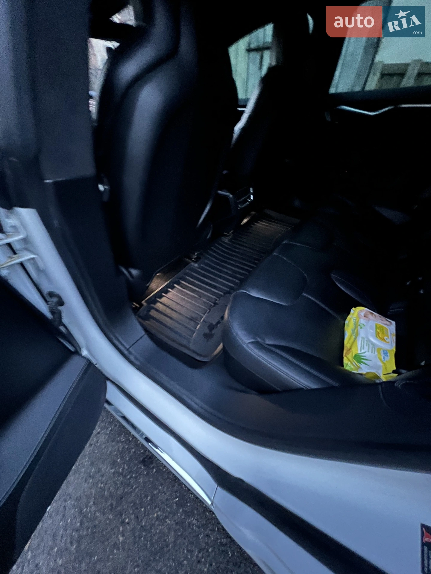 2016 Tesla Model S - мініатюра 19
