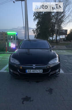 Ліфтбек Tesla Model S 2013 в Вінниці