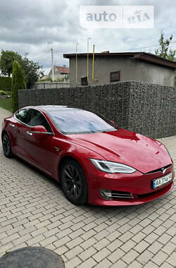 Лифтбек Tesla Model S 2020 в Львове