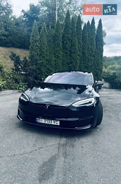 Tesla Model S 2021