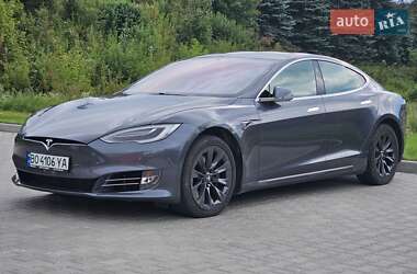 Лифтбек Tesla Model S 2018 в Тернополе