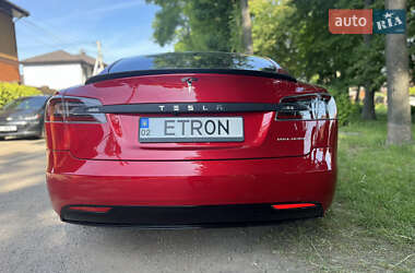 Лифтбек Tesla Model S 2019 в Виннице