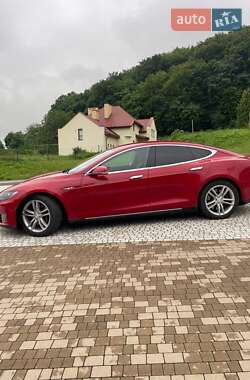 Лифтбек Tesla Model S 2013 в Львове
