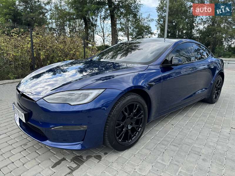 Tesla Model S 2022