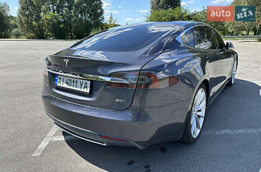 Лифтбек Tesla Model S 2015 в Бородянке