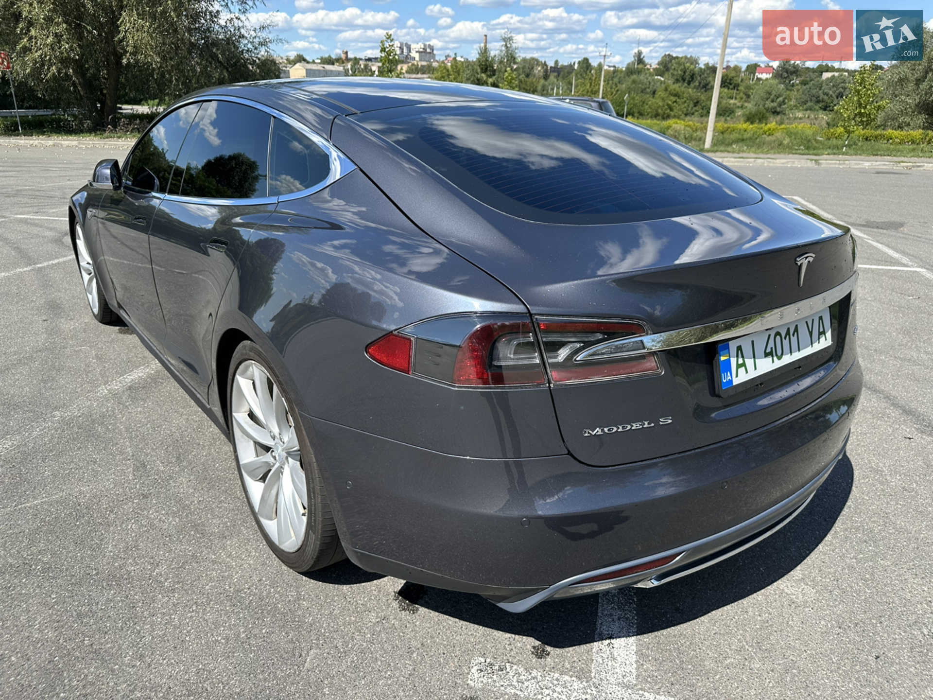 2015 Tesla Model S - мініатюра 14