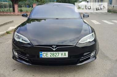 Tesla Model S 2018