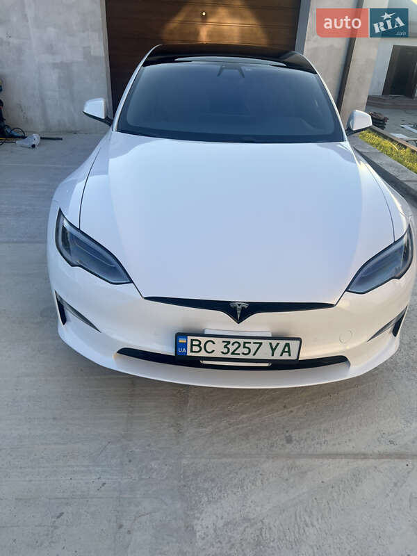 Лифтбек Tesla Model S 2021 в Золочеве