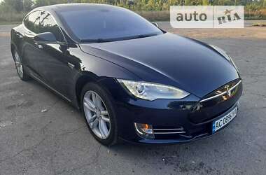 Ліфтбек Tesla Model S 2012 в Володимир-Волинському