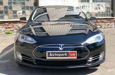 Лифтбек Tesla Model S 2013 в Виннице