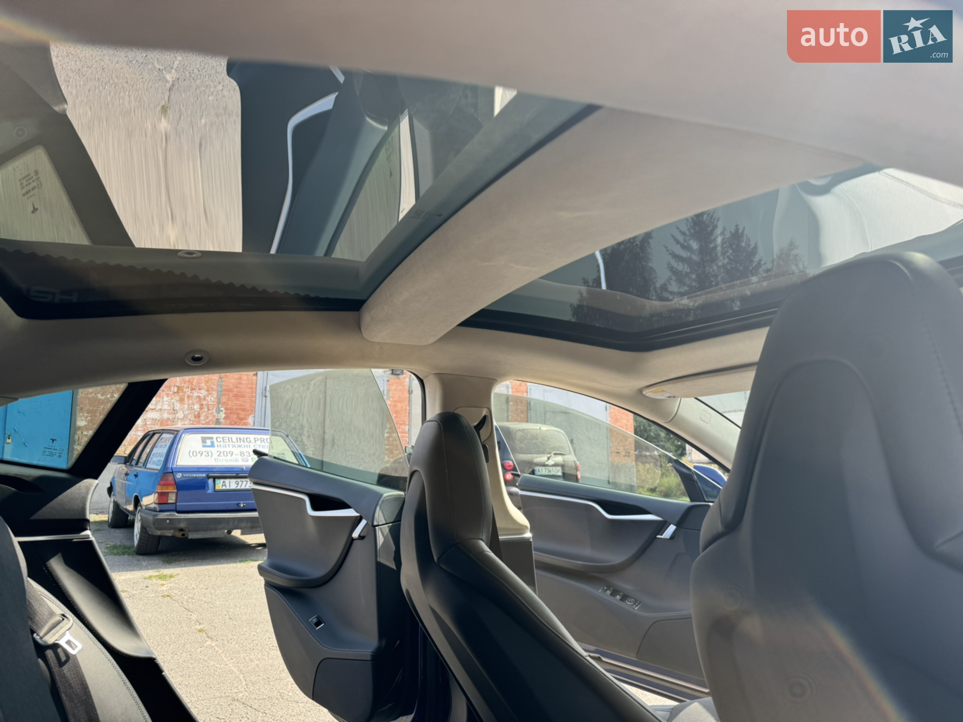 2015 Tesla Model S - мініатюра 10