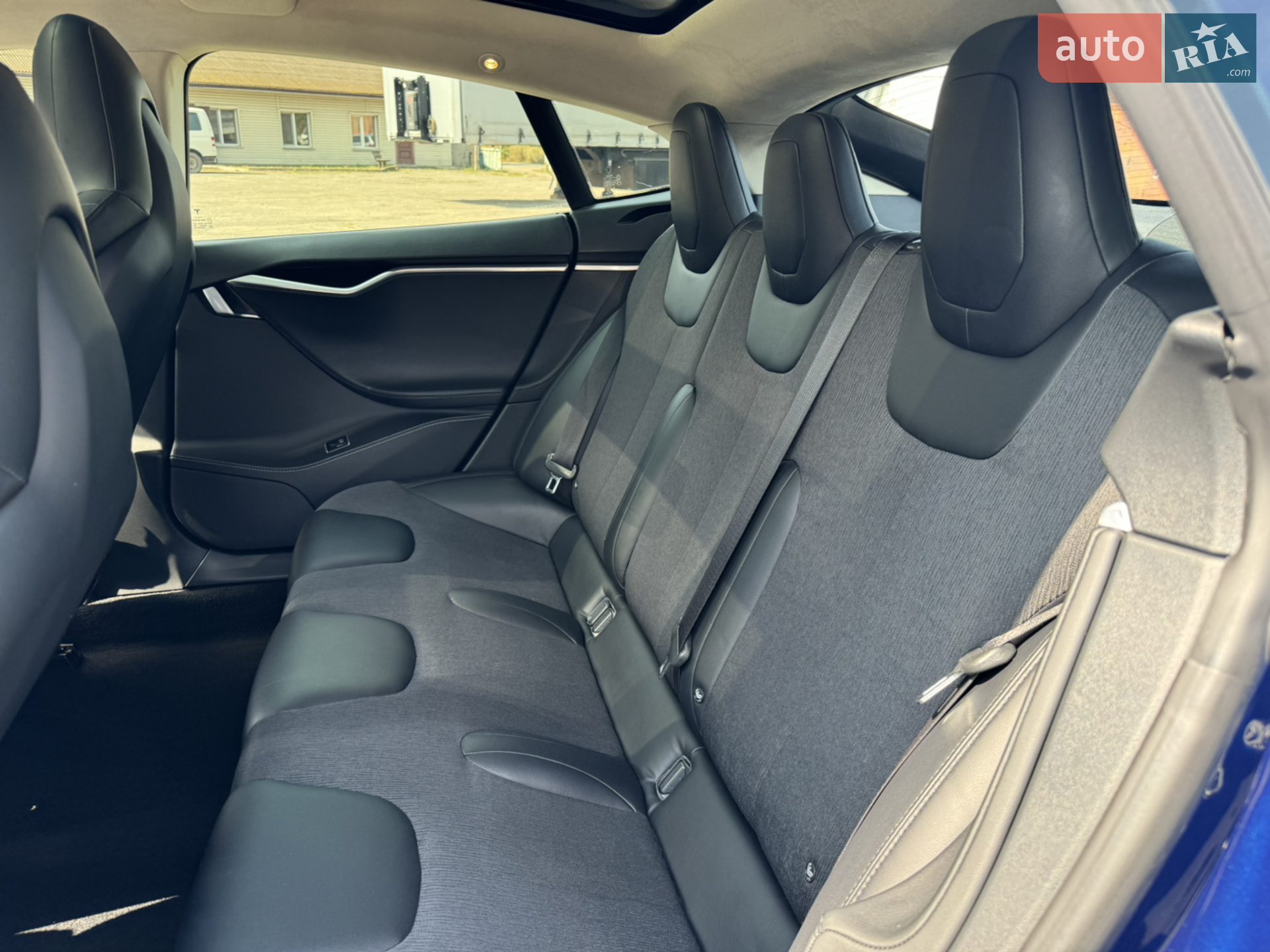2015 Tesla Model S - мініатюра 13