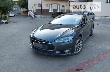 Лифтбек Tesla Model S 2014 в Тернополе